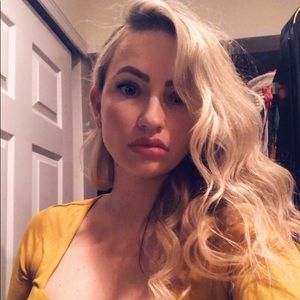 Meet your Posher, Jessica